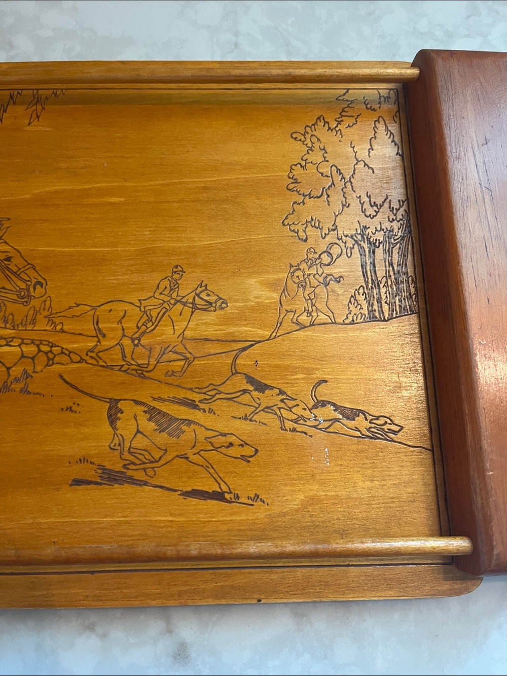 Vintage wood tray Pyrography Fox hunting scene Handmade - Picture 4 of 6